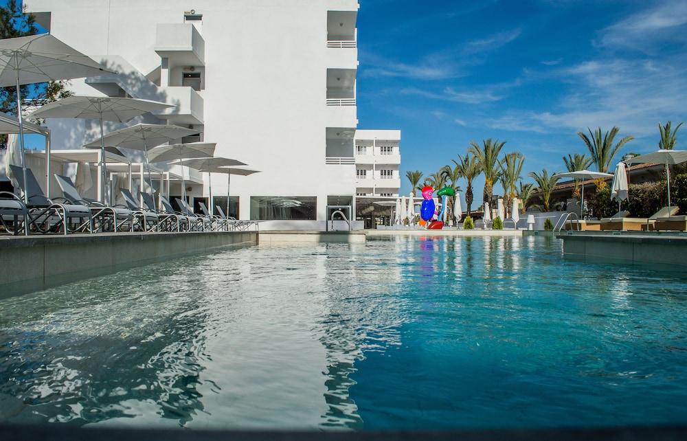 Bq Sarah -Adults Only Hotell Can Picafort  Eksteriør bilde