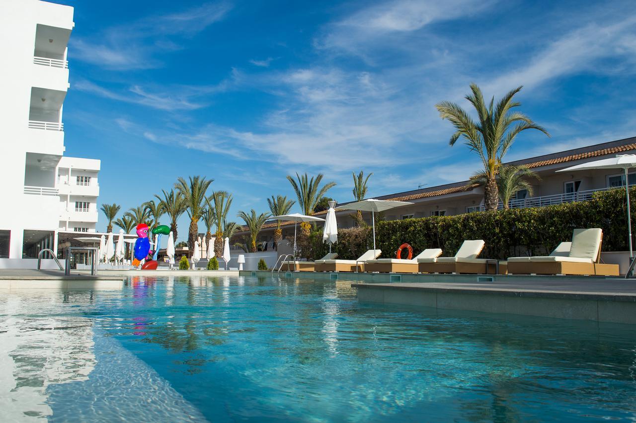 Bq Sarah -Adults Only Hotell Can Picafort  Eksteriør bilde